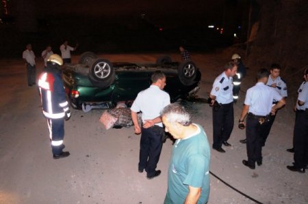 Gurbetçi aile tatil dönüşü kaza yaptı: 2’si çocuk 5 yaralı