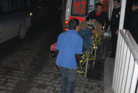 Gürbulak'ta 5 Gündür Tır Kuyruğunda Bekleyen Şoför Aracında Ölü Bulundu