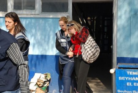 Gürcistanlı Avukat Ve Doktor Fuhuşta Yakalandı