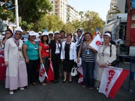 Gürkan: Kadınlarımız Siyasetin Kalitesini Artırıyor