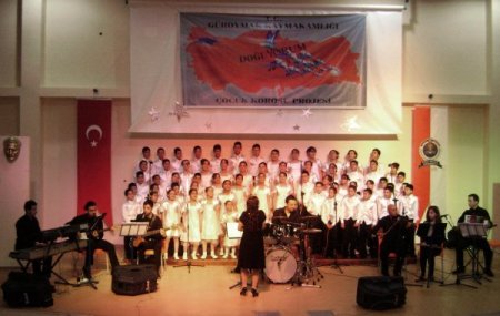 Güroymaklı Çocuklar 15 Dilde Konser Verecek