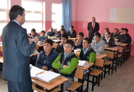 Güroymaklı öğrenciler, etüd merkezi ile geleceğe hazırlanıyor