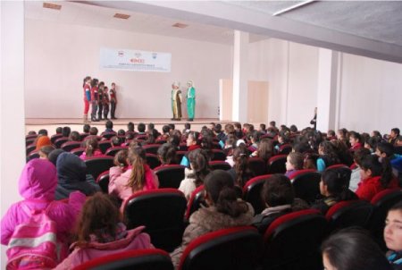 Güroymak’ta belde okuluna tiyatro salonu yapıldı