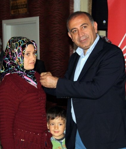 Gürsel Tekin: İstanbul'un sorunlarının projeleri ile meşgulüz, adaylık kolay