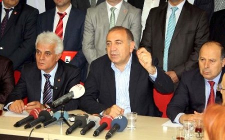 Gürsel Tekin: Reyhanlı'da ölenlerin sayısı açıklananın çok üzerinde