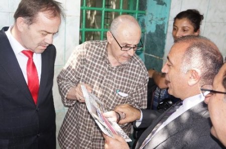 Gürsel Tekin: Sulukule kentsel dönüşüm değil, kentsel yıkımdır