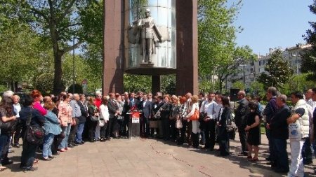 Gürsel Tekin: Vali'nin 'marjinal grup' demesini kınıyorum