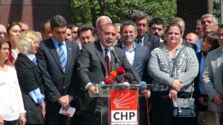 Gürsel Tekin: Vali'nin 'marjinal grup' demesini kınıyorum