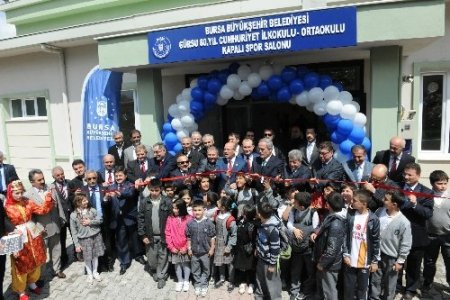 Gürsu'ya bir salon daha yapıldı