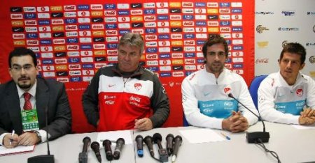 Guus Hiddink: Rakibimizi Son Derece Önemsiyoruz