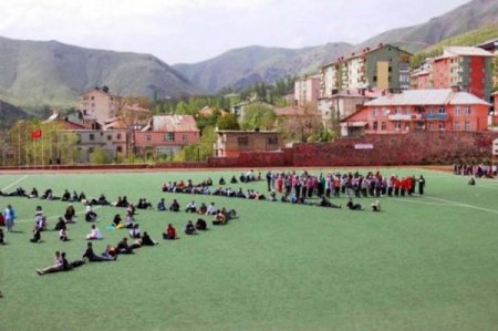 Güven: Bitlis’teki stadyumdan herkes yararlanacak