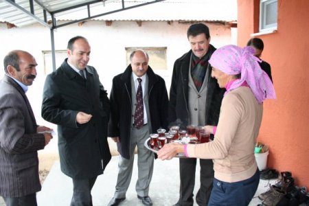 ‘Güzel Evim’ projesi ile ihtiyaç sahipleri ev sahibi oldu