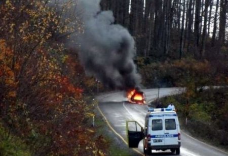 Güzelkent Belediye Başkanı ile Türkeli Kaymakamı kaza geçirdi