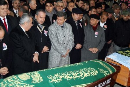 Haberal, Babasının Cenazesine Katılamadı