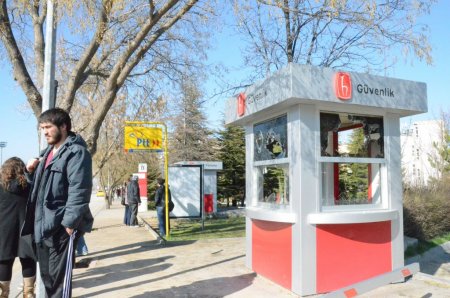 Hacettepe Üniversitesi’ndeki zarar polis kamerasında