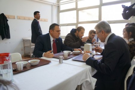 Hacettepe'de öğle yemeğinde Çanakkale menüsü
