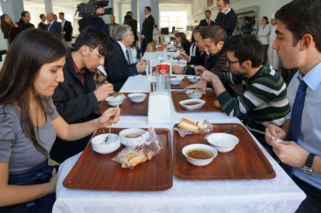 Hacettepe'de öğle yemeğinde Çanakkale menüsü