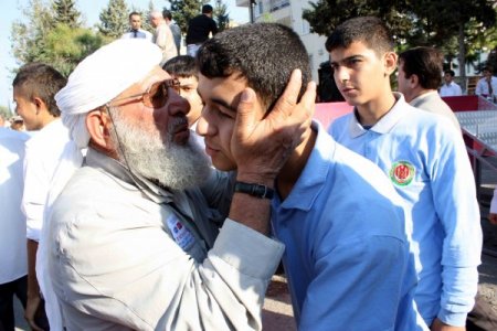 Hacı Adayları Dualarla Uğurlandı