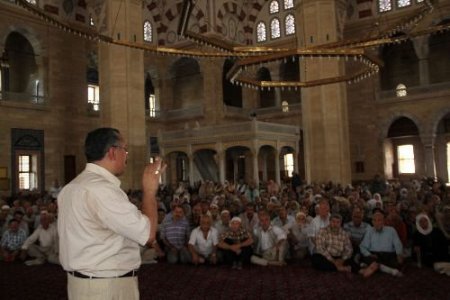 Hacı Adayları Mescid–i Haram Ve Arafat Gibi Kalabalık Ortamlarda Maske Kullanmalı