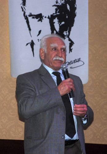 Hacı Bektaş-ı Veli Vakfı Genel Başkanı Çetinkaya: Biz Beraber Olmaya, Beraber Yaşamaya Mecburuz