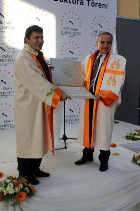 Hacı ve Şükrü Boydak'a, Melikşah Üniversitesi'nden fahri doktora unvanı