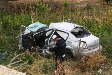 Hacıları Uğurlama Dönüşünde Kaza: 2 Ölü, 5 Yaralı