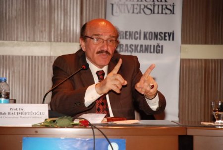 Hacımüftüoğlu: Toplumda Kardeşlik Hukukunu Ailedeki Eğitimle Başlatmalıyız