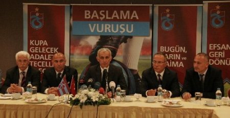 Hacıosmanoğlu: Trabzonspor'un hocası Mustafa Reşit Akçay'dır