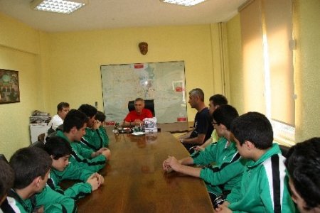 Hadi: Başarılı kulüpleri destekleyeceğiz