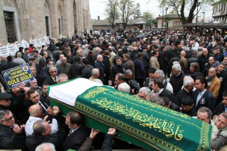 Hadi Neşet Türkmen, son yolculuğuna uğurlandı