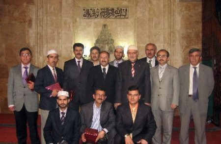 Hafızlık Ve Ezanı Güzel Okumak İçin Yarıştılar