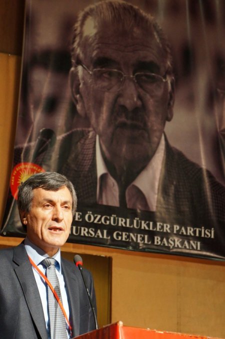 Hak-Par Genel Başkanı Bozyel: Kürt sorunu yeni bir anayasa sorunudur