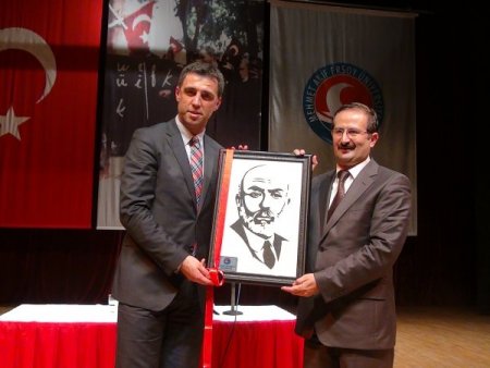 Hakan Şükür: Jübilemi dünya karmasıyla yapacağım