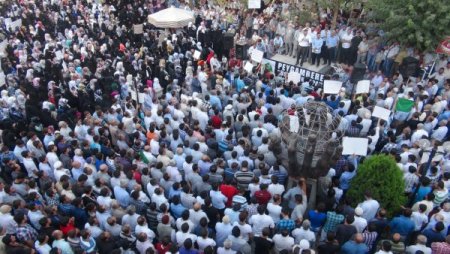 Hakaret içerikli filme Batman’dan tepki