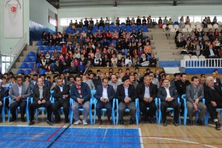 Hakkari Üniversitesi'nde, Kutlu Doğum Haftası dolayısıyla etkinlik düzenlendi