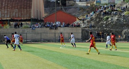 Hakkari Zapspor Kızıltepe kendi sahasında beraber