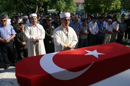Hakkari’de Hayatını Kaybeden Asker Fethiye’de Defnedildi