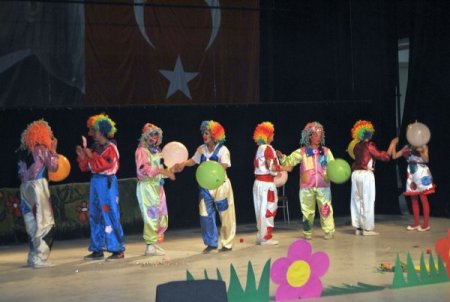 Hakkari’de Okul Öncesi Şenliği Düzenlendi