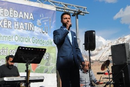 Hakkari’de peygamber sevgisi stada sığmadı
