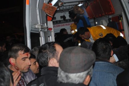 Hakkari’de Polise Bombalı Saldırı: 1 Ölü, 3'ü Polis 27 Yaralı