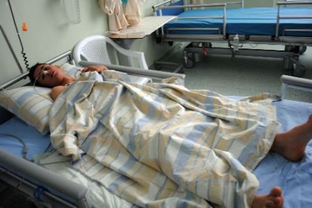 Hakkari'de Vurulan İlköğretim Öğrencisi, Ambulans Helikopterle Van'a Sevk Edildi