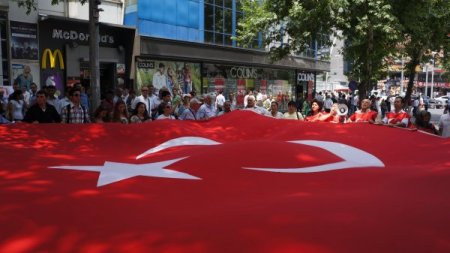 Hakkari'deki Terör Saldırısı Başkent'te Protesto Edildi