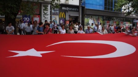 Hakkari'deki Terör Saldırısı Başkent'te Protesto Edildi