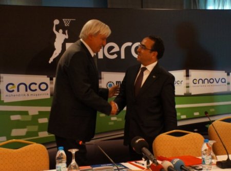 Hakyemez, 47 yıl sonra basketbola başladığı DSİ’ye döndü