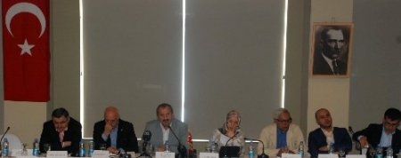 Hakyemez: Hükümet 30 yıldır süren terörün çözümü noktasında inisiyatif aldı