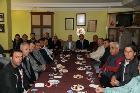 Hal esnafına yeni kanunun getirdiği yükümlülükler anlatıldı