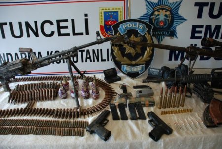 Halı sahada komiser ve eşini şehit eden teröristler öldürüldü