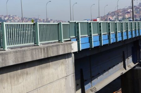 Haliç Köprüsü’nda Tamir Çalışmaları Sürüyor