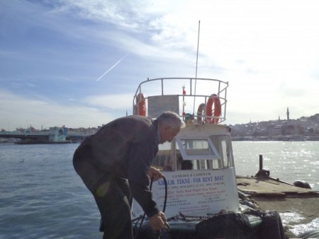 Haliç’in emektarı sandallar son demlerini yaşıyor