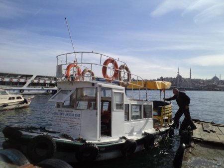 Haliç’in emektarı sandallar son demlerini yaşıyor